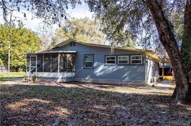 7545 S Old Oaks Drive, Floral City, FL 34436