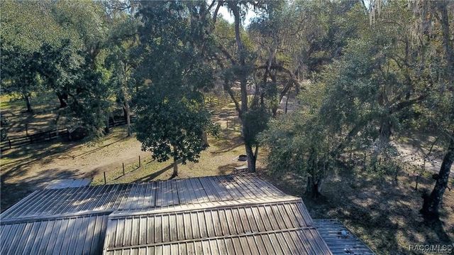 7545 S Old Oaks Drive, Floral City, FL 34436