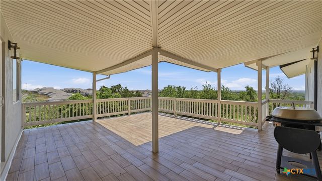 6715 Queens Crown East Street, San Antonio, TX 78233