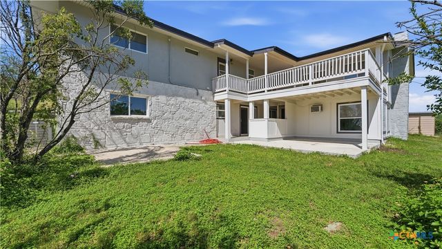 6715 Queens Crown East Street, San Antonio, TX 78233