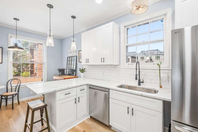 4220 Lone Oak Rd, Nashville, TN 37215