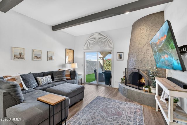 7984 E CACTUS WREN Road, Scottsdale, AZ 85250