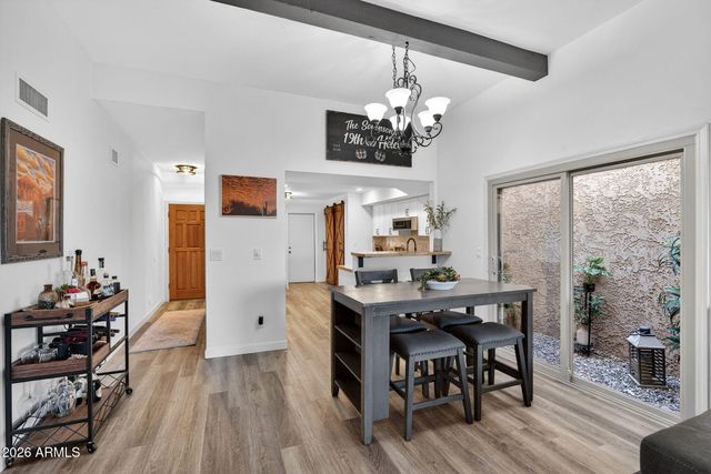 7984 E CACTUS WREN Road, Scottsdale, AZ 85250