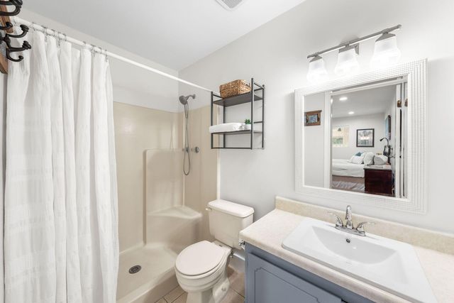 32 7th Avenue 120, Shalimar, FL 32579