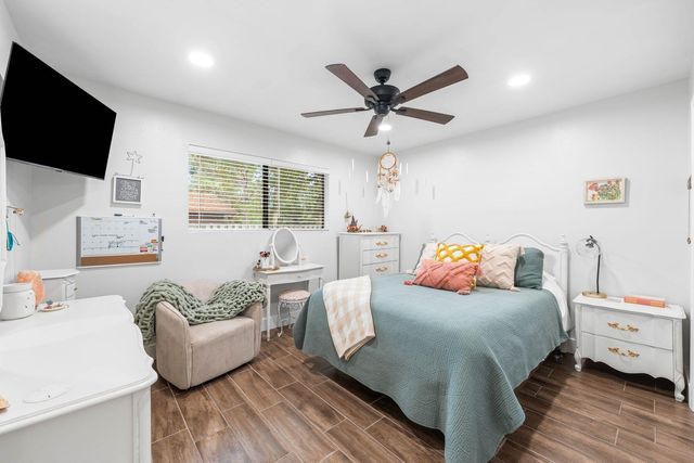 32 7th Avenue 120, Shalimar, FL 32579