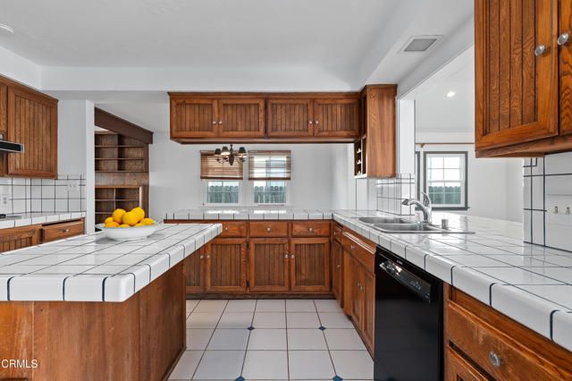 4920 Nagle Avenue, Sherman Oaks, CA 91423