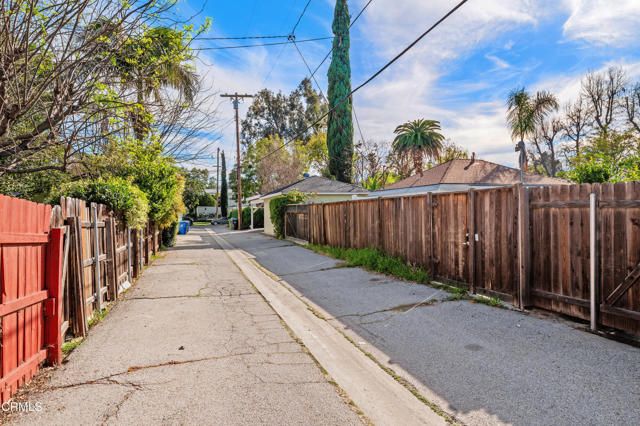 4920 Nagle Avenue, Sherman Oaks, CA 91423