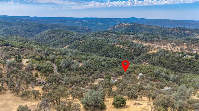 6801 Olympus Dr, Garden Valley, CA 95633