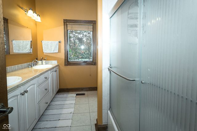 10165 Sanctuary Drive, Brownsburg, IN 46112