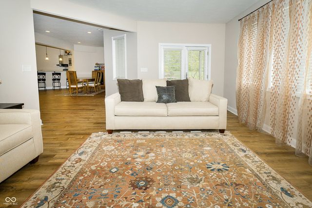 10165 Sanctuary Drive, Brownsburg, IN 46112
