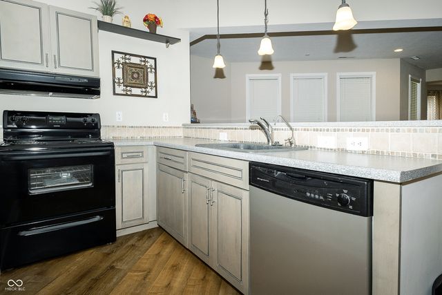 10165 Sanctuary Drive, Brownsburg, IN 46112