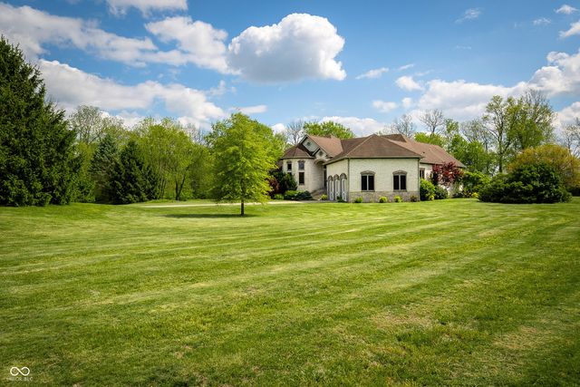 10165 Sanctuary Drive, Brownsburg, IN 46112