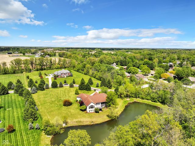 10165 Sanctuary Drive, Brownsburg, IN 46112