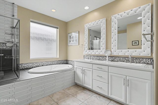 16759 W CYPRESS Street W, Goodyear, AZ 85395