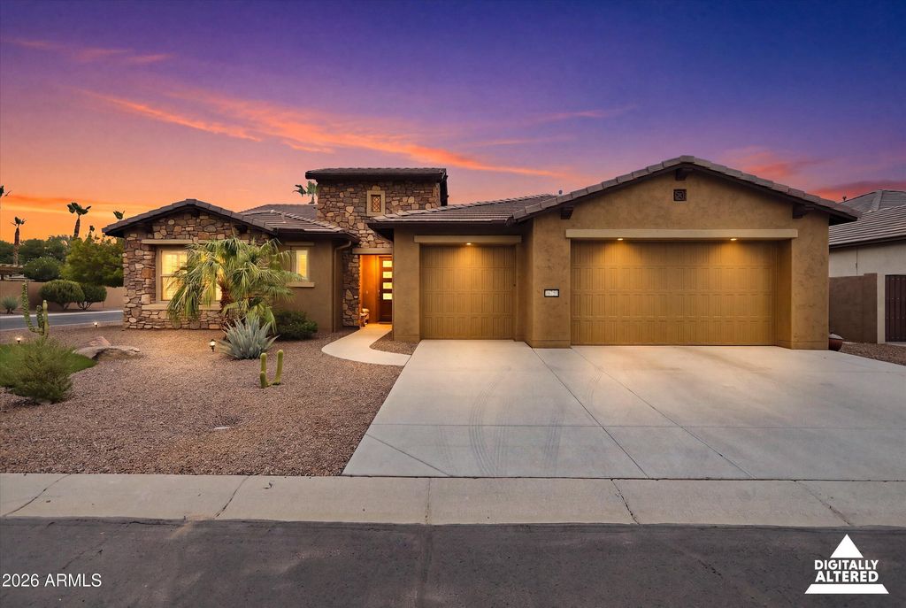 16759 W CYPRESS Street W, Goodyear, AZ 85395 — photo 4