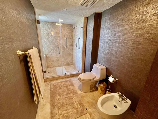 4100 N Ocean Drive 803, Singer Island, FL 33404