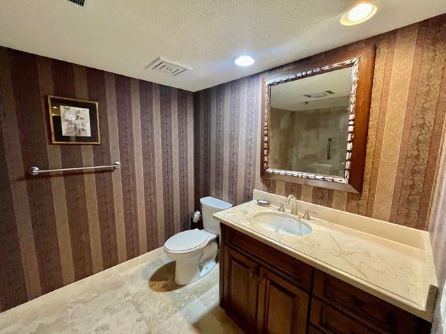 4100 N Ocean Drive 803, Singer Island, FL 33404