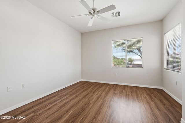 2247 S Vía Alonso, Green Valley, AZ 85614