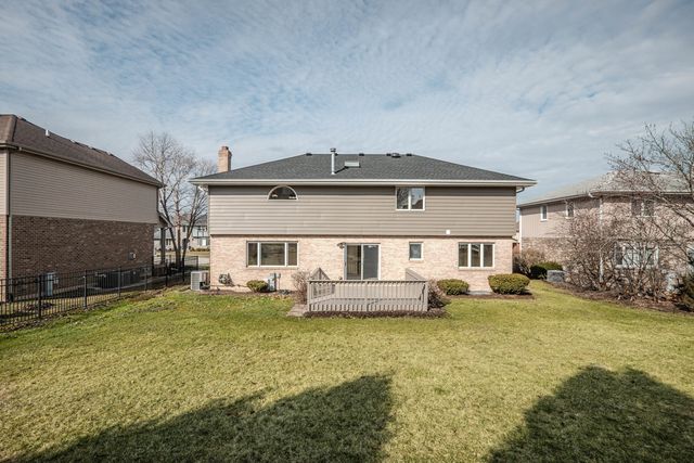 441 Wheeler Drive, Lemont, IL 60439