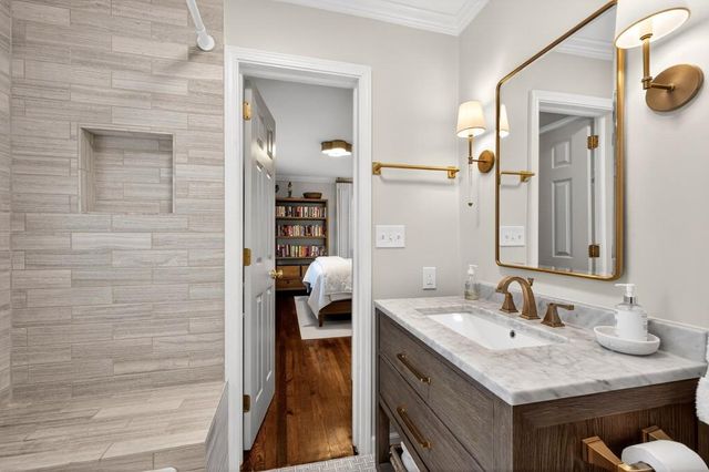 964 Buckingham NW Circle, Atlanta, GA 30327