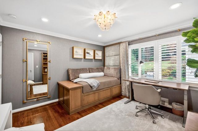 964 Buckingham NW Circle, Atlanta, GA 30327