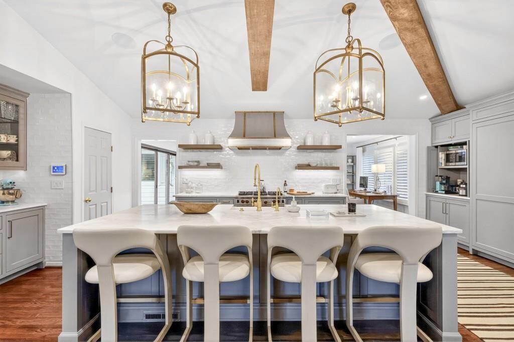 964 Buckingham NW Circle, Atlanta, GA 30327