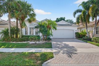 7102 Prado Lake Drive, Delray Beach, FL 33446
