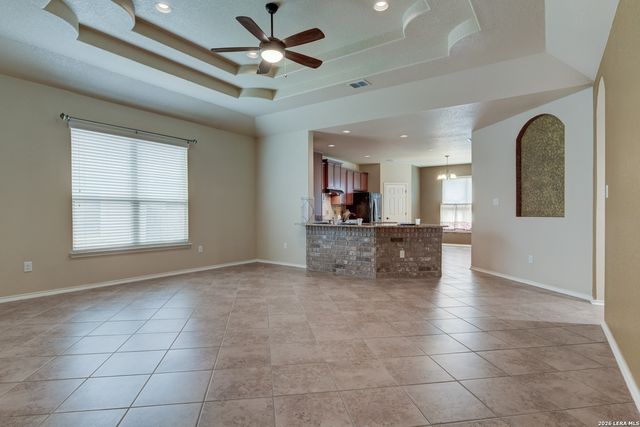 2718 Brighton Park, Converse, TX 78109