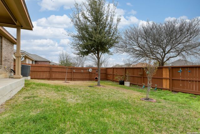 2718 Brighton Park, Converse, TX 78109