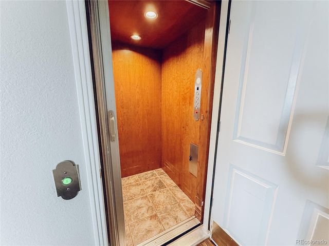 6763 S Robb Court, Littleton, CO 80127