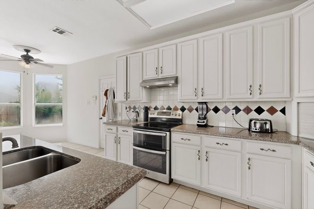 408 Willow Bend Drive, Murphy, TX 75094