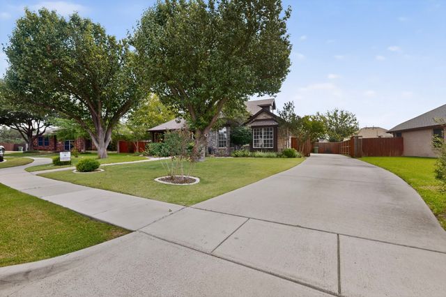 408 Willow Bend Drive, Murphy, TX 75094
