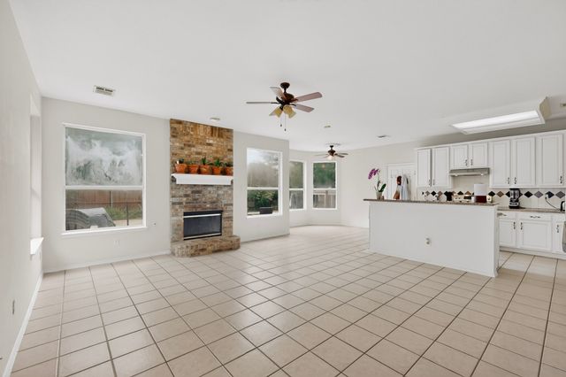 408 Willow Bend Drive, Murphy, TX 75094