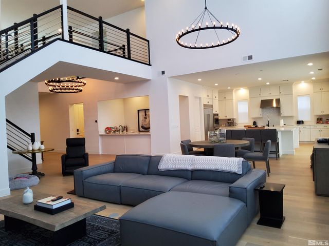 5449 Side Saddle Trail, Reno, NV 89511