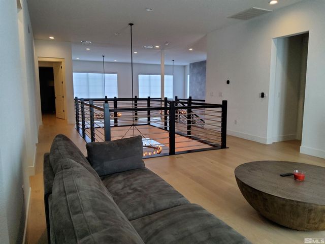 5449 Side Saddle Trail, Reno, NV 89511