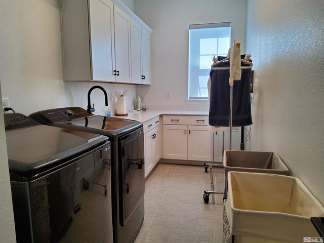 5449 Side Saddle Trail, Reno, NV 89511