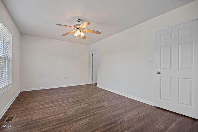 75 Wolf Creek Lane, Lillington, NC 27546