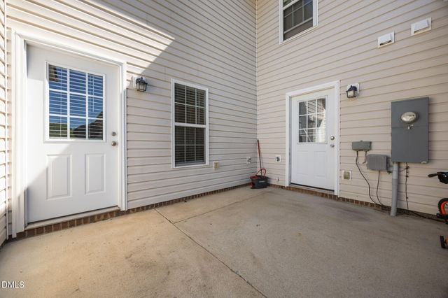 75 Wolf Creek Lane, Lillington, NC 27546