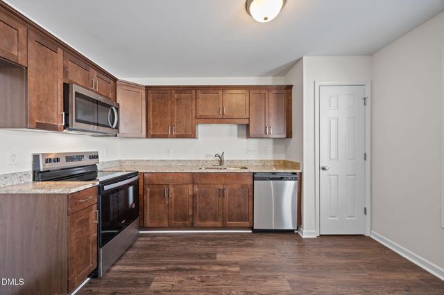 75 Wolf Creek Lane, Lillington, NC 27546