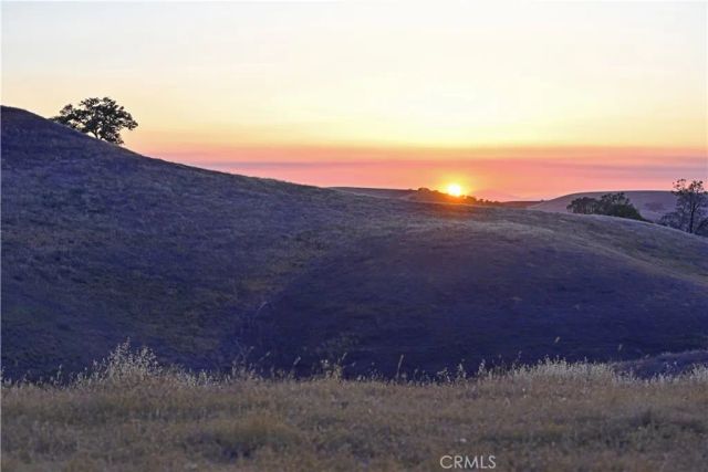 77505 Reinert, San Miguel, CA 93451