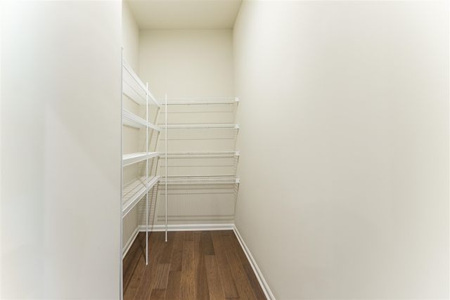 2559 Timber Glen Drive, Ann Arbor, MI 48108