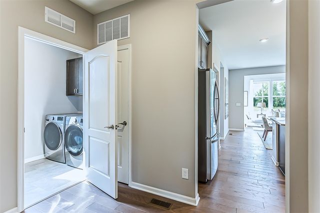 2559 Timber Glen Drive, Ann Arbor, MI 48108