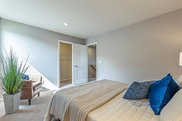 2559 Timber Glen Drive, Ann Arbor, MI 48108