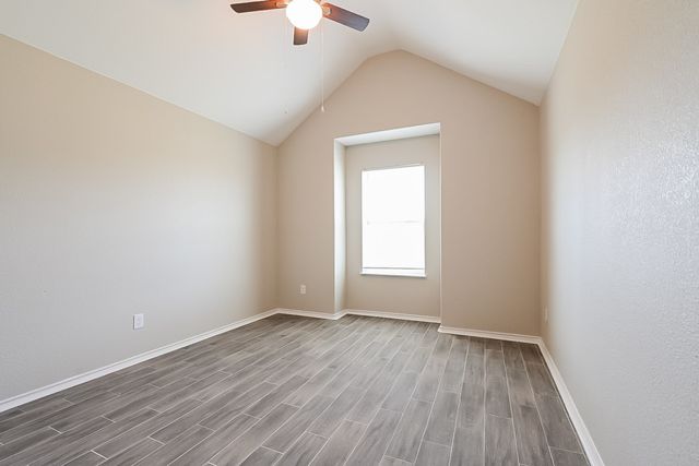 629 Green Mound Drive 100, Glenn Heights, TX 75154