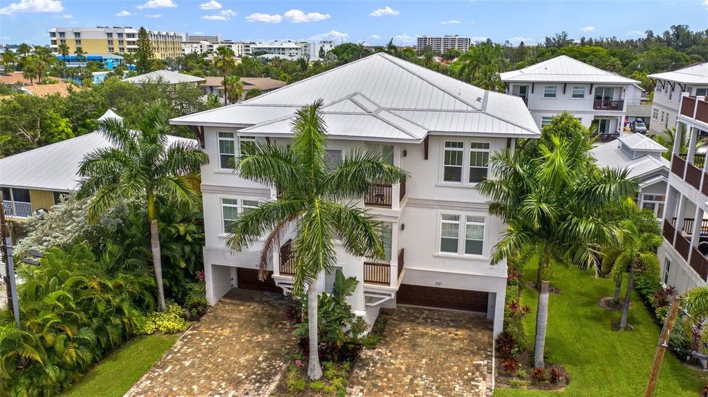 1021 CRESCENT STREET 1, Sarasota, FL 34242