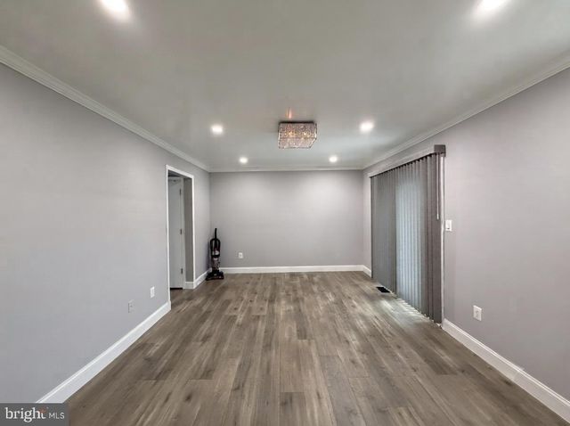 258 GREEN FERN WAY, Halethorpe, MD 21227