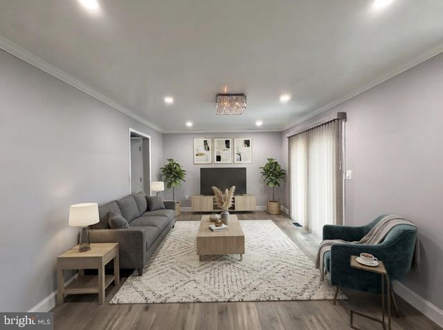 258 GREEN FERN WAY, Halethorpe, MD 21227