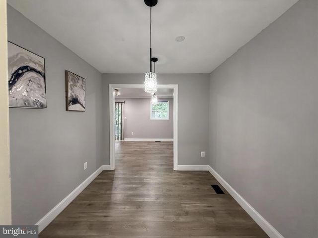 258 GREEN FERN WAY, Halethorpe, MD 21227