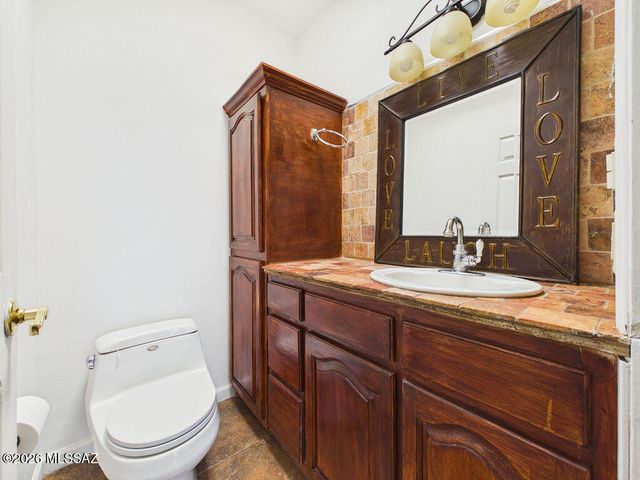 3318 W Orange Grove Road, Tucson, AZ 85741