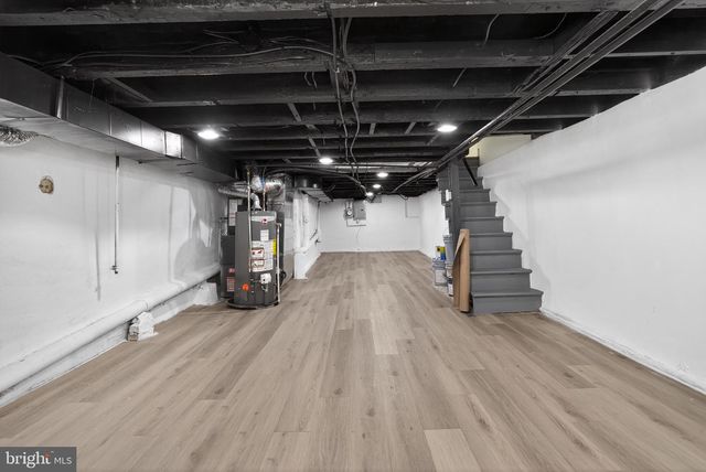 2221 S CARLISLE ST, Philadelphia, PA 19145